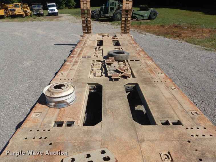 image for item JG9094 2012 Systems & Electronics M1000  equipment trailer