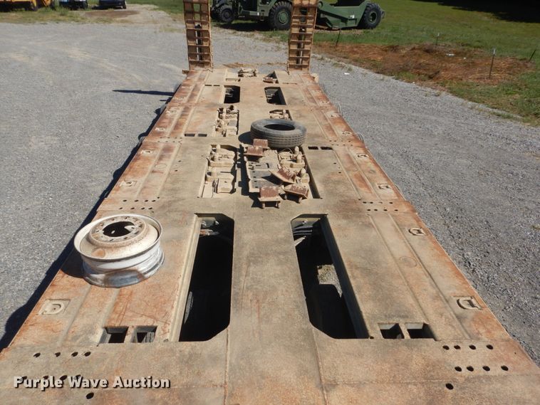 image for item JG9094 2012 Systems & Electronics M1000  equipment trailer