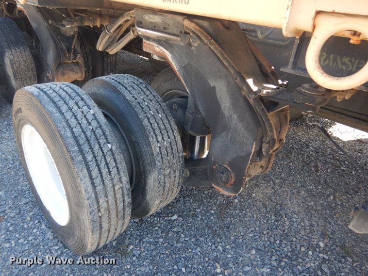 image for item JG9094 2012 Systems & Electronics M1000  equipment trailer