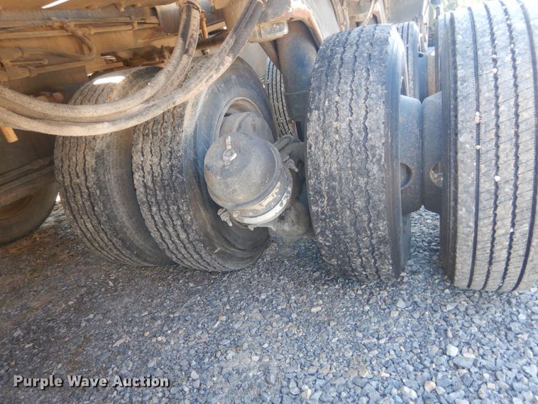 image for item JG9094 2012 Systems & Electronics M1000  equipment trailer