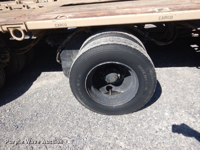 image for item JG9094 2012 Systems & Electronics M1000  equipment trailer