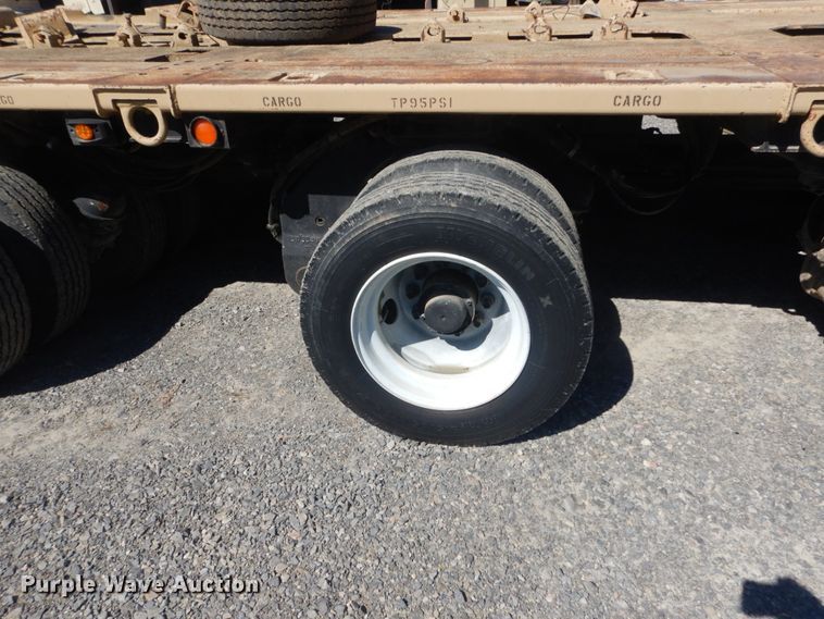 image for item JG9094 2012 Systems & Electronics M1000  equipment trailer