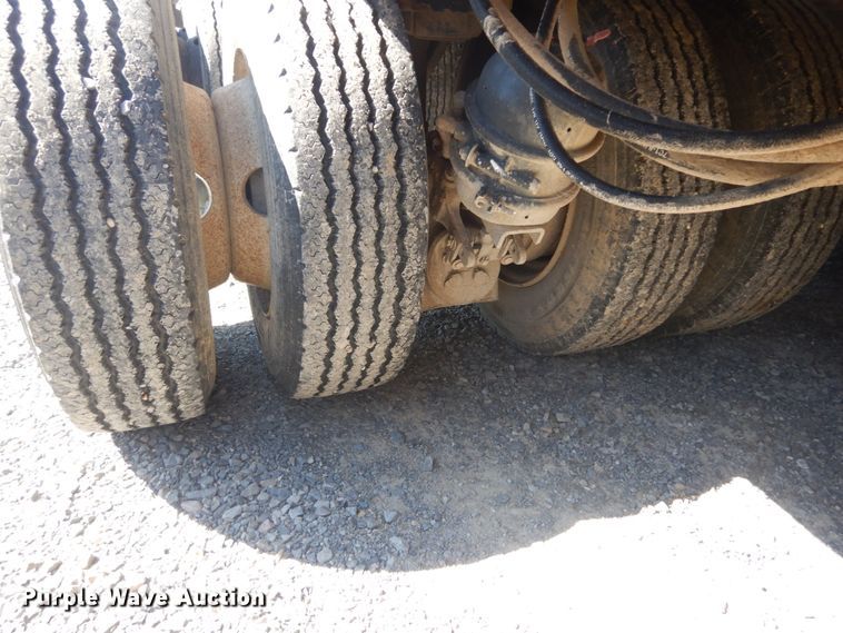 image for item JG9094 2012 Systems & Electronics M1000  equipment trailer