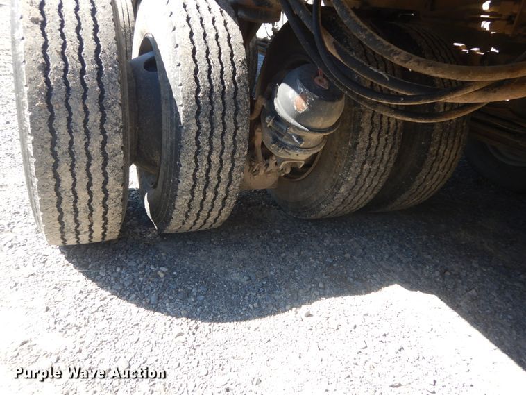 image for item JG9094 2012 Systems & Electronics M1000  equipment trailer