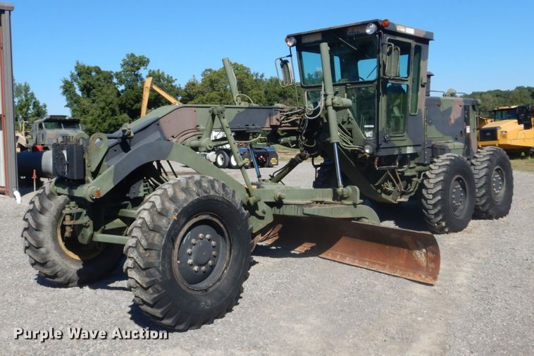 image for item JG9095 1985 Caterpillar 130G  motor grader