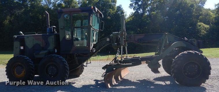 image for item JG9095 1985 Caterpillar 130G  motor grader