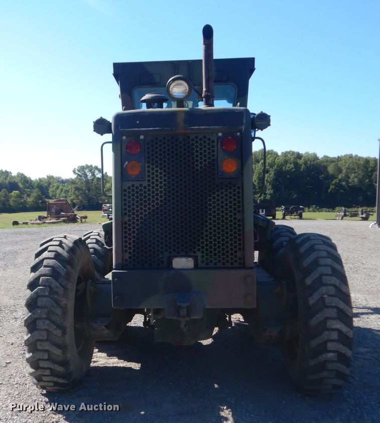 image for item JG9095 1985 Caterpillar 130G  motor grader