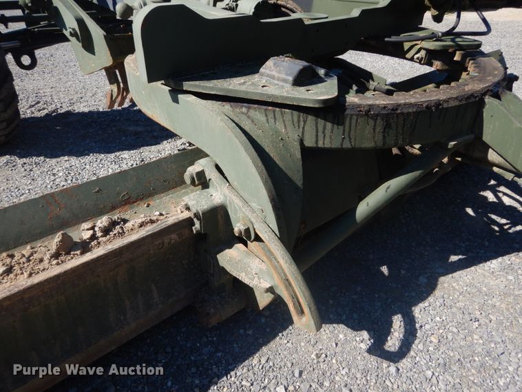 image for item JG9095 1985 Caterpillar 130G  motor grader