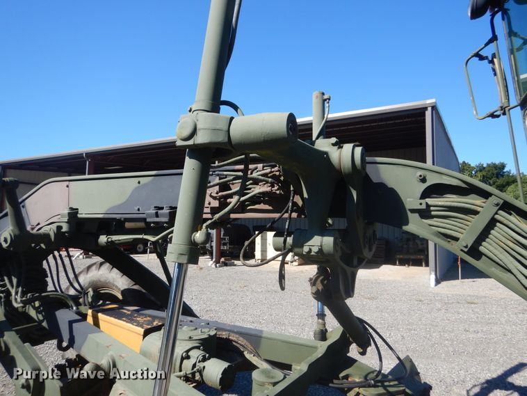 image for item JG9095 1985 Caterpillar 130G  motor grader