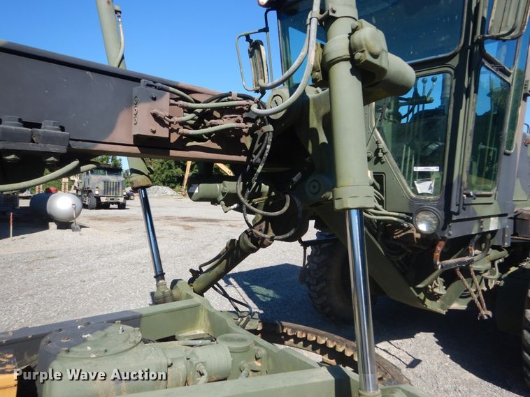 image for item JG9095 1985 Caterpillar 130G  motor grader