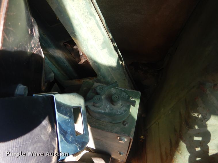 image for item JG9095 1985 Caterpillar 130G  motor grader