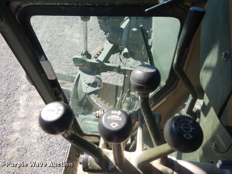 image for item JG9095 1985 Caterpillar 130G  motor grader