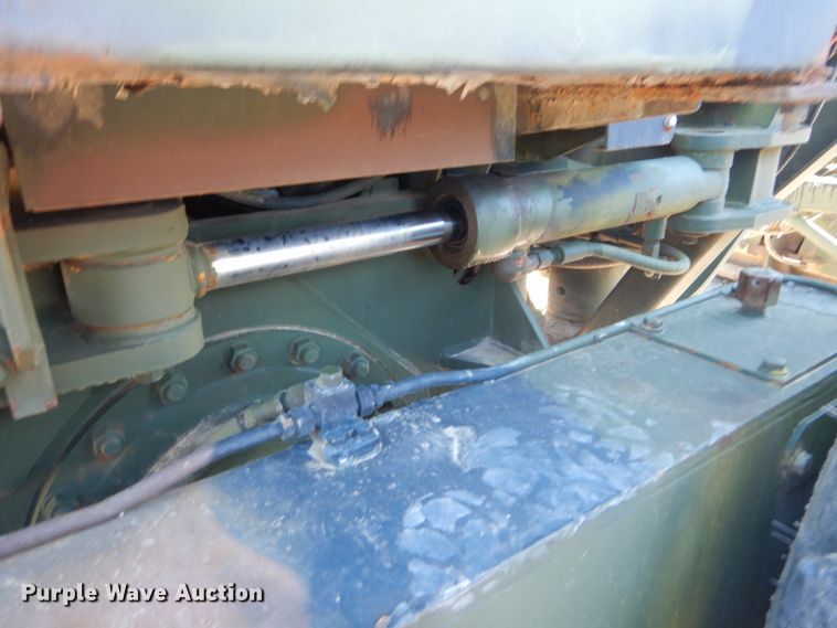 image for item JG9095 1985 Caterpillar 130G  motor grader