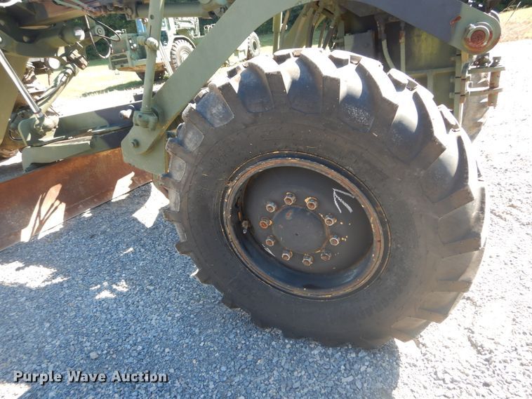 image for item JG9095 1985 Caterpillar 130G  motor grader