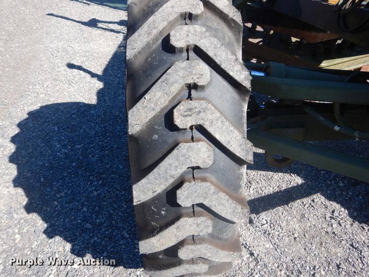 image for item JG9095 1985 Caterpillar 130G  motor grader