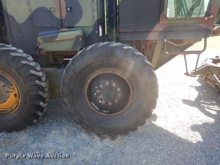 image for item JG9095 1985 Caterpillar 130G  motor grader