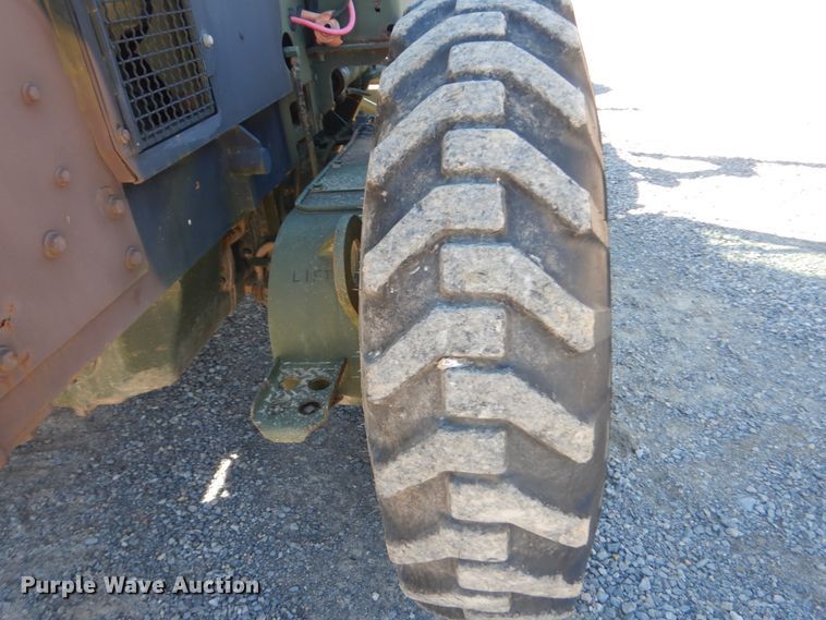 image for item JG9095 1985 Caterpillar 130G  motor grader