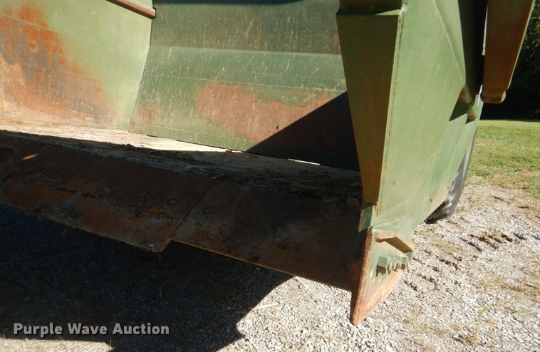 image for item JG9096 1985 Caterpillar 621B  conventional scraper