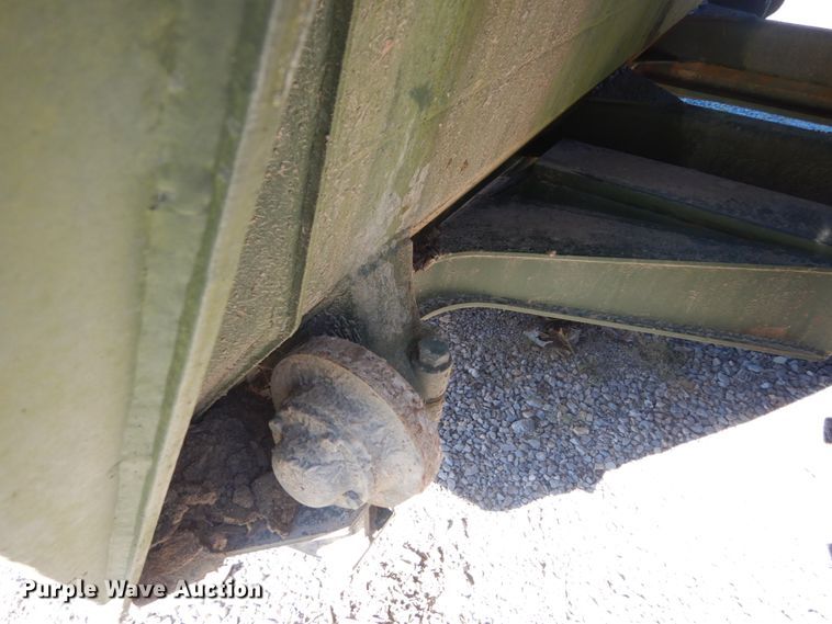 image for item JG9096 1985 Caterpillar 621B  conventional scraper