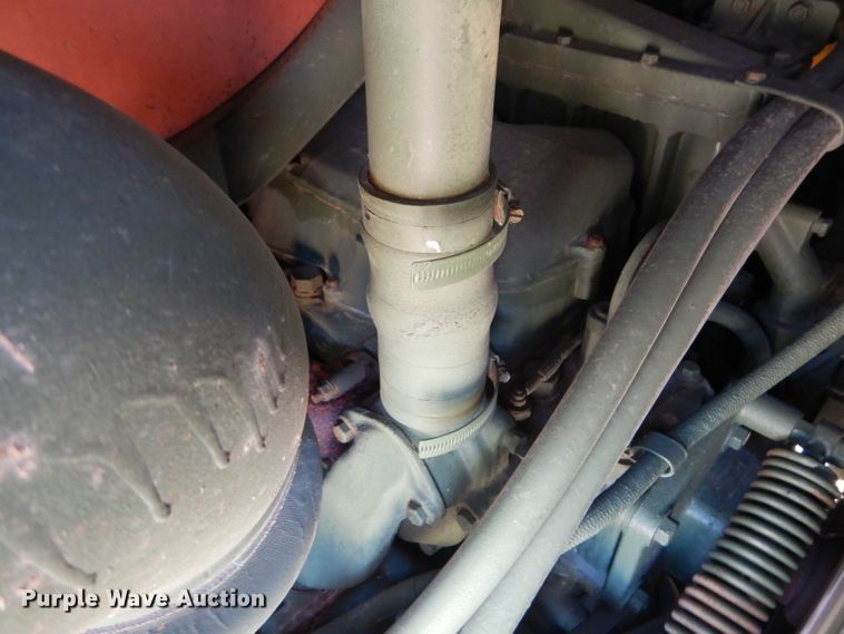 image for item JG9096 1985 Caterpillar 621B  conventional scraper