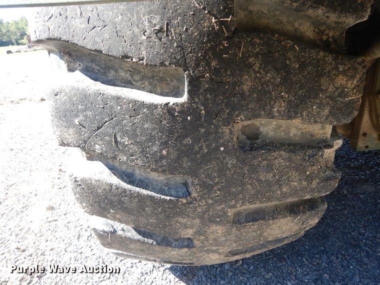 image for item JG9096 1985 Caterpillar 621B  conventional scraper