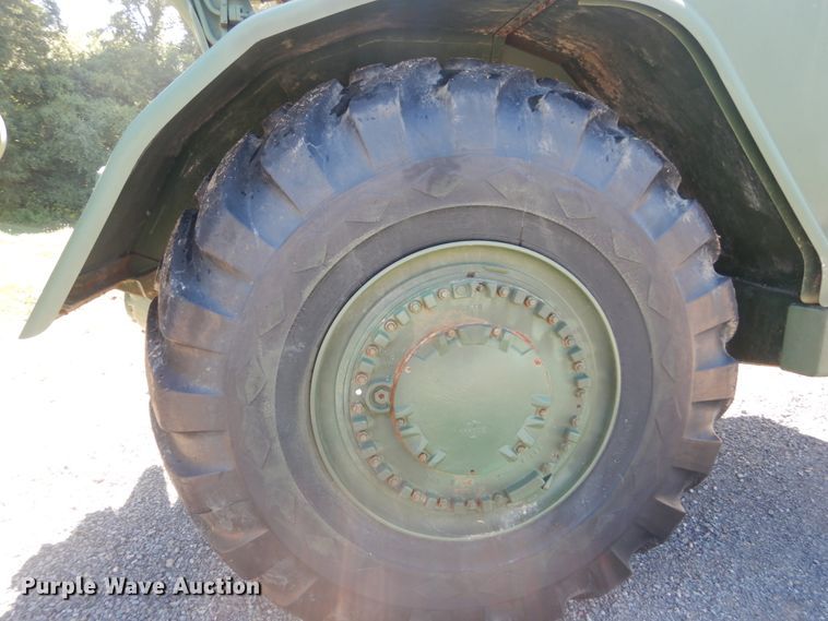 image for item JG9096 1985 Caterpillar 621B  conventional scraper