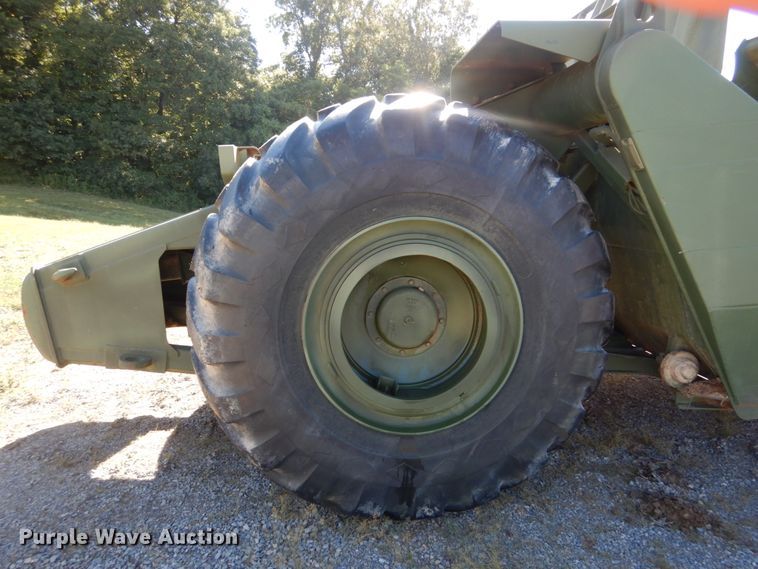 image for item JG9096 1985 Caterpillar 621B  conventional scraper