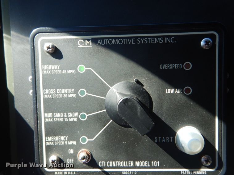 image for item JG9097 1994 Oshkosh M1070  semi truck