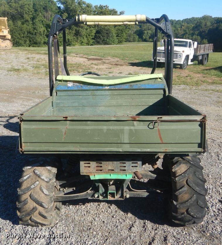 image for item JG9098 John Deere XUV  utility vehicle