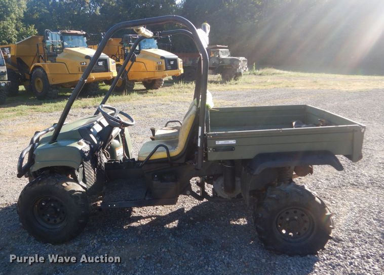 image for item JG9098 John Deere XUV  utility vehicle