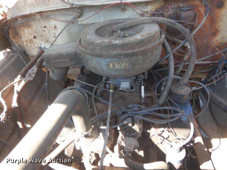 image for item JG9100 1976 Ford F600  dump flatbed truck