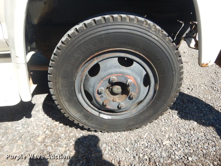 image for item JG9100 1976 Ford F600  dump flatbed truck