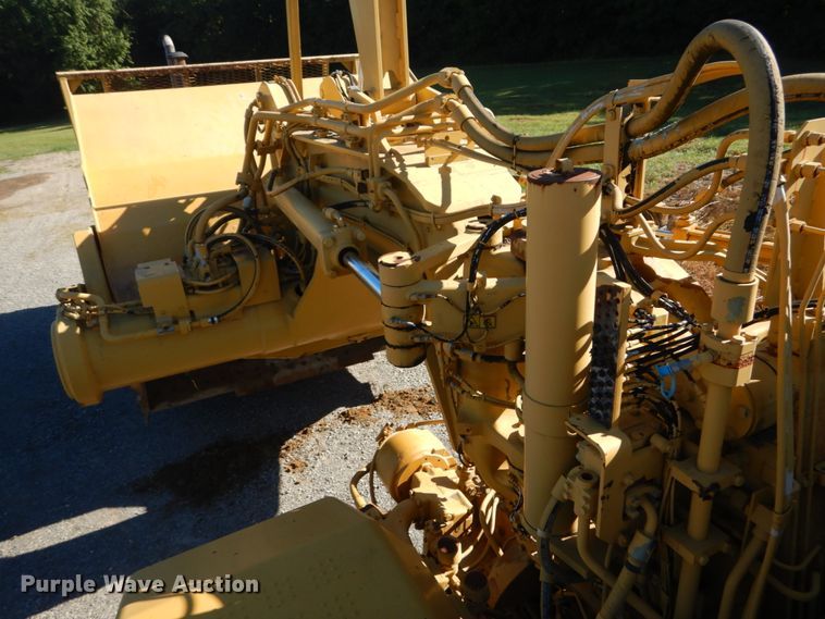 image for item JG9102 2007 Caterpillar 627G  conventional scraper