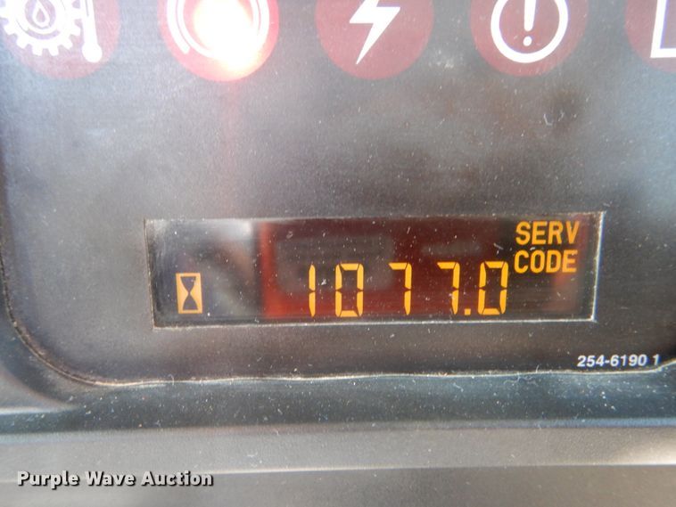 image for item JG9102 2007 Caterpillar 627G  conventional scraper