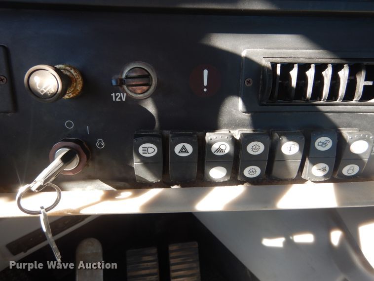 image for item JG9102 2007 Caterpillar 627G  conventional scraper