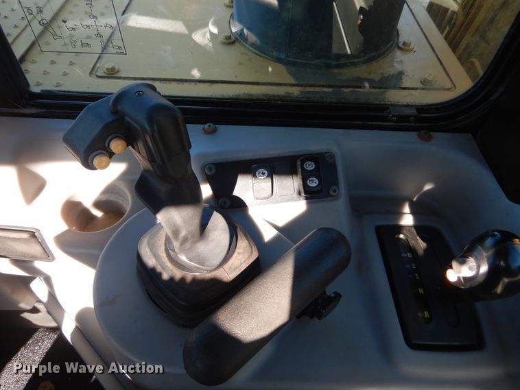 image for item JG9102 2007 Caterpillar 627G  conventional scraper