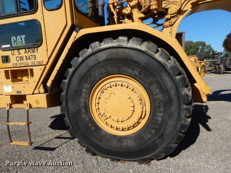 image for item JG9102 2007 Caterpillar 627G  conventional scraper