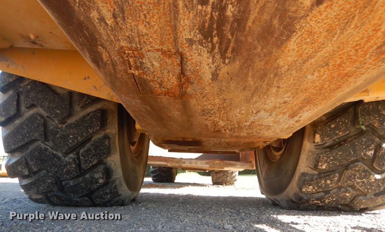 image for item JG9102 2007 Caterpillar 627G  conventional scraper