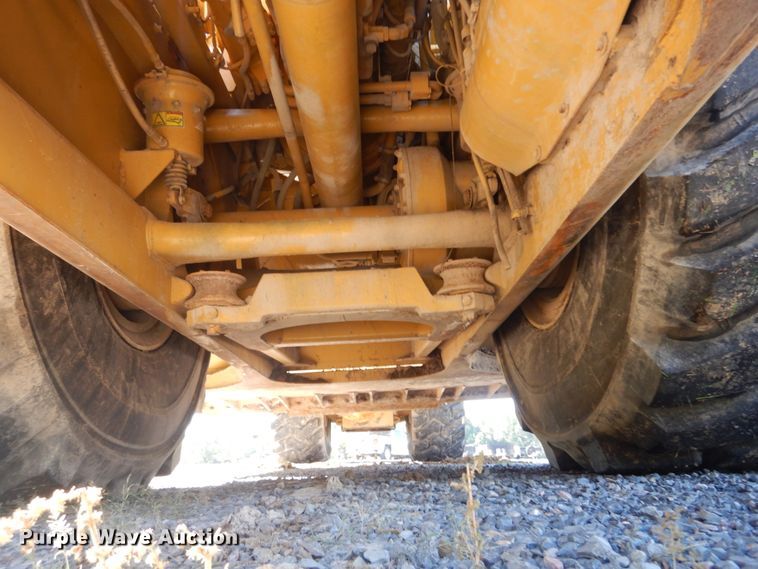 image for item JG9102 2007 Caterpillar 627G  conventional scraper