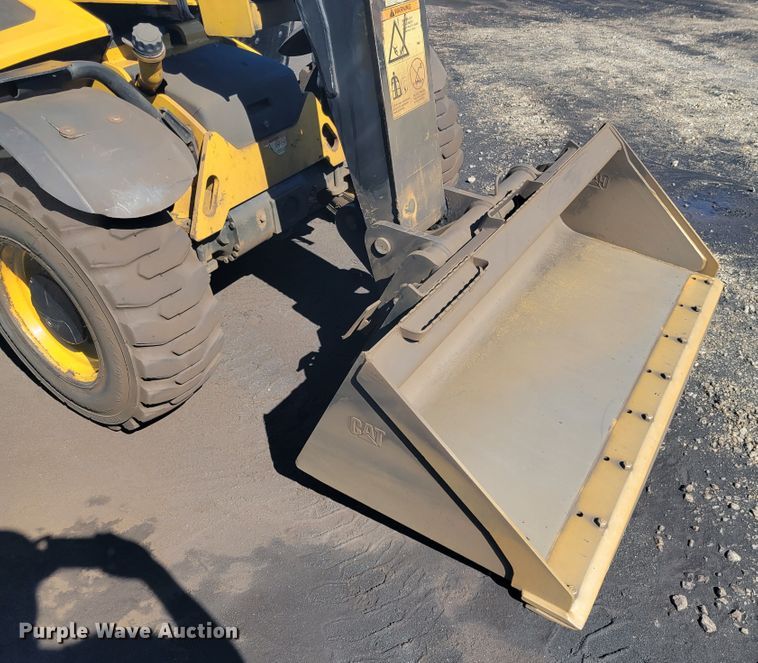 image for item JG9126 2015 Caterpillar TH255C  telehandler