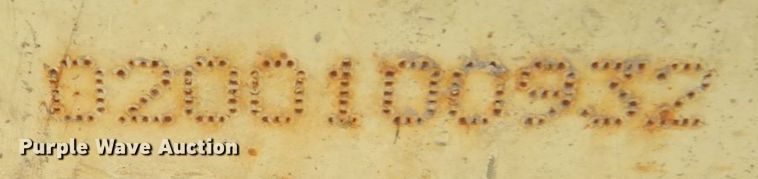 image for item JG9139 2001 JLG 1932E2  scissor lift