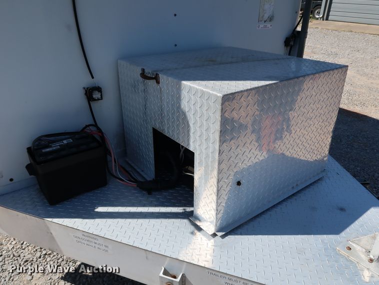 image for item JP9384 1999 Fiber Trucks & Trailers  fiber optic splicing trailer