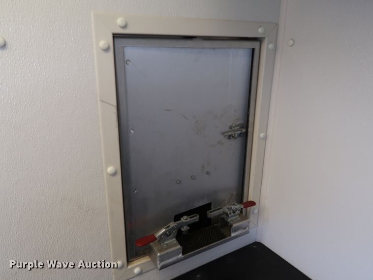 image for item JP9384 1999 Fiber Trucks & Trailers  fiber optic splicing trailer