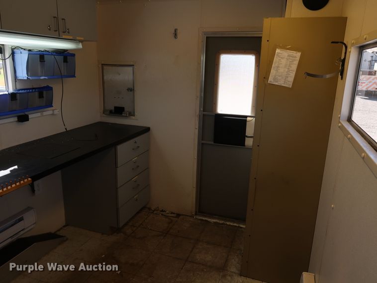 image for item JP9384 1999 Fiber Trucks & Trailers  fiber optic splicing trailer