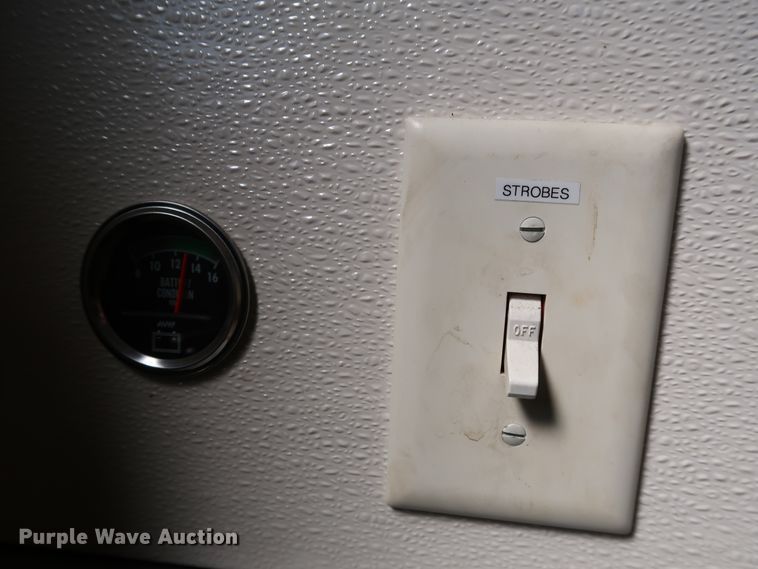 image for item JP9384 1999 Fiber Trucks & Trailers  fiber optic splicing trailer