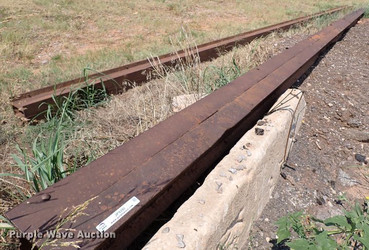 image for item JP9390 (2) I-beams