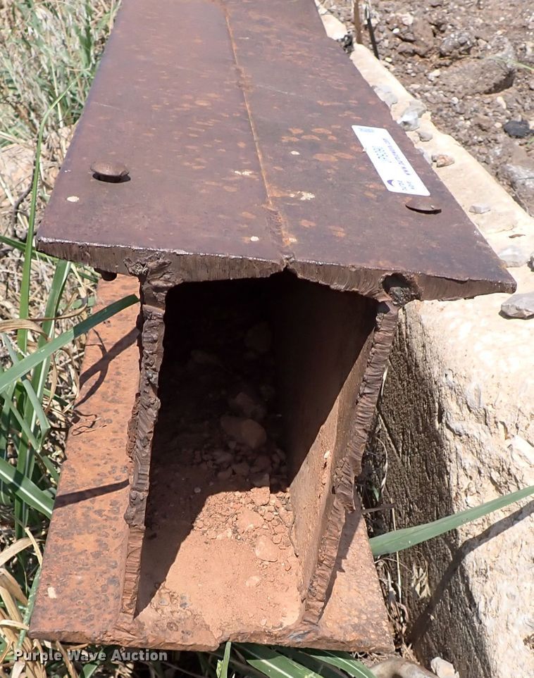 image for item JP9390 (2) I-beams