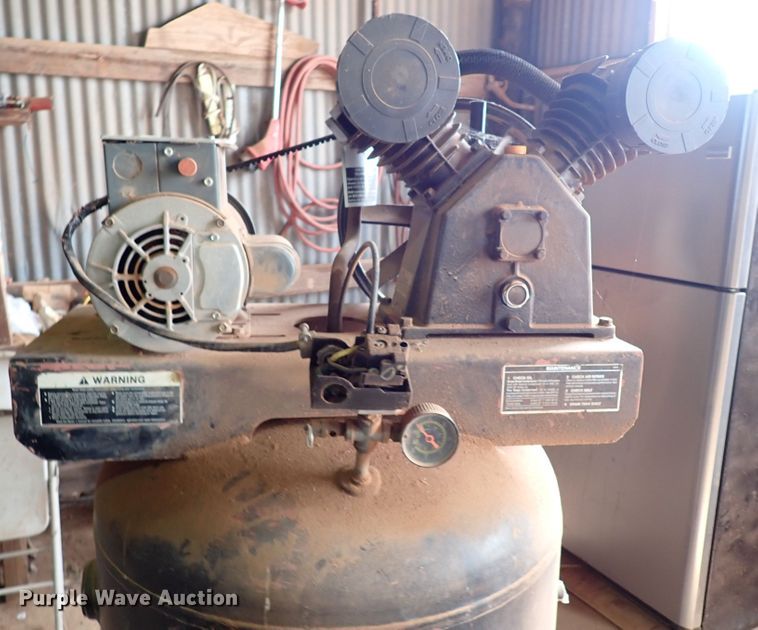 image for item JP9394 Craftsman  air compressor