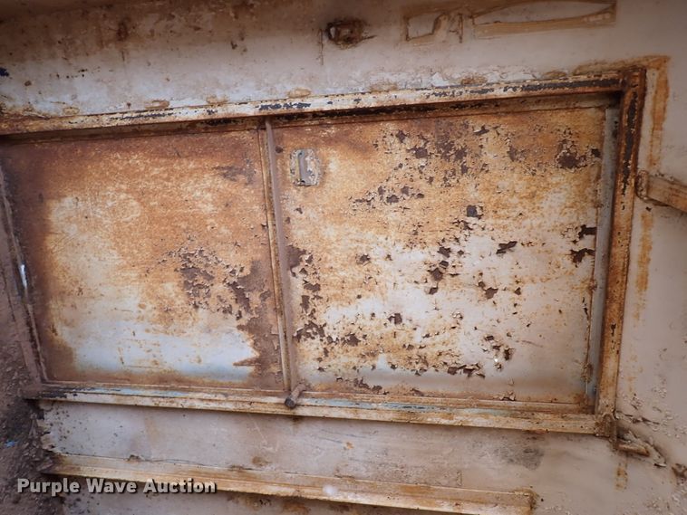 image for item JP9404 Storage building