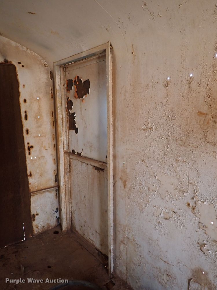 image for item JP9404 Storage building